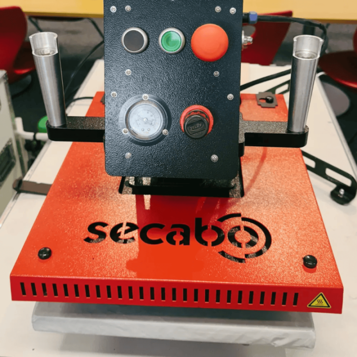 Secabo TPS7 SMART 40x50cm - pneumatyczna prasa termotransferowa